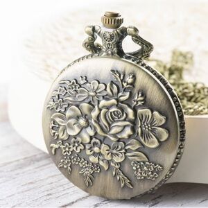 Bronzed Floral Vintage-Style Pocket Watch Accessory or Decor - Elegant Gift🎁NWT